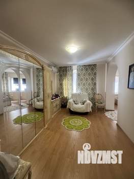 Коттедж 427м², 4-этажный, участок 7 сот.  