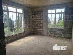 Дом 180м&sup2;, 2-этажный, участок 4 сот.  