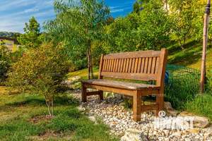 Коттедж 600м², 3-этажный, участок 24 сот.  