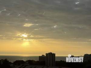 Дом 613м&sup2;, 3-этажный, участок 8 сот.  