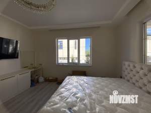 Дом 190м², 2-этажный, участок 6 сот.  