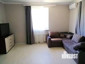 Коттедж 230м², 2-этажный, участок 5 сот.  