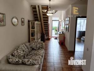 Дом 150м², 3-этажный, участок 4 сот.  