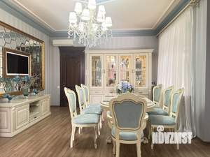 Дом 515м², 3-этажный, участок 11 сот.  