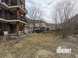 Дом 382м&sup2;, 3-этажный, участок 13 сот.  