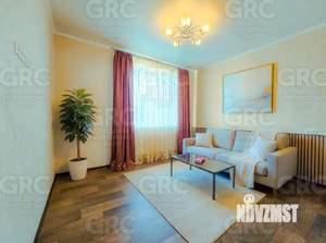 Дом 435м², 3-этажный, участок 7 сот.  