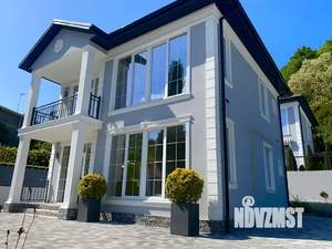 Дом 140м², 2-этажный, участок 4 сот.  