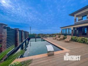 Дом 230м&sup2;, 2-этажный, участок 8 сот.  