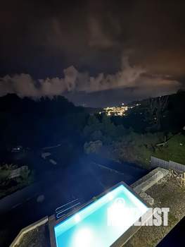 Коттедж 176м², 2-этажный, участок 5 сот.  