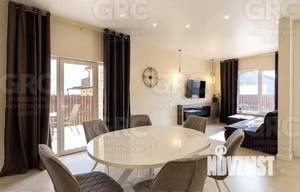 Коттедж 130м², 2-этажный, участок 3 сот.  