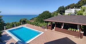 Дом 315м², 2-этажный, участок 18 сот.  