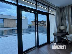 Дом 236м², 2-этажный, участок 6 сот.  