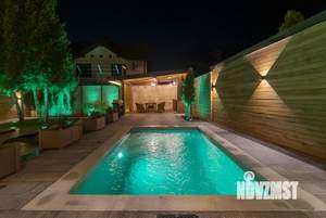 Дом 370м&sup2;, 3-этажный, участок 6 сот.  