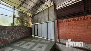 Дом 250м², 2-этажный, участок 8 сот.  