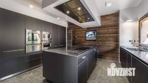 Дом 450м², 2-этажный, участок 10 сот.  