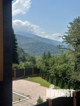 Дом 350м², 3-этажный, участок 12 сот.  