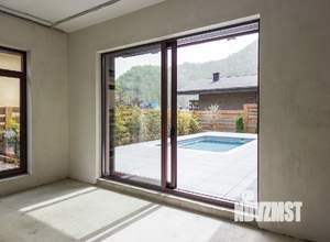 Дом 285м², 2-этажный, участок 6 сот.  