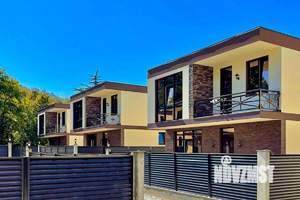 Коттедж 139м&sup2;, 2-этажный, участок 3 сот.  