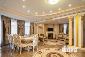 Дом 250м², 2-этажный, участок 15 сот.  
