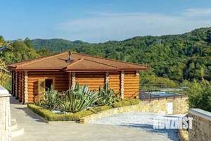 Дом 550м&sup2;, 2-этажный, участок 50 сот.  