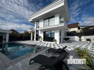 Дом 289м², 2-этажный, участок 289 сот.  