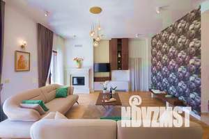Дом 540м², 3-этажный, участок 9 сот.  