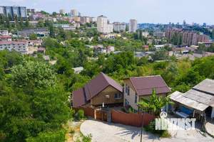 Дом 130м², 2-этажный, участок 5 сот.  