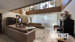 Коттедж 450м², 3-этажный, участок 6 сот.  