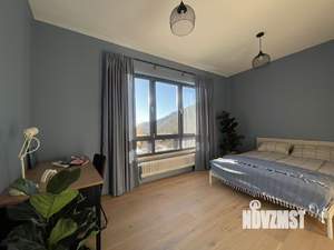 Дом 190м², 3-этажный, участок 10 сот.  