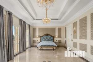 Дом 400м², 2-этажный, участок 15 сот.  