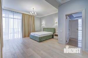 Дом 380м², 3-этажный, участок 10 сот.  