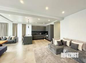 Дом 250м², 2-этажный, участок 5 сот.  