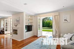 Дом 350м², 2-этажный, участок 9 сот.  