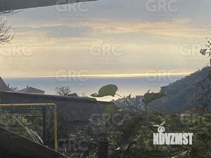 Дом 100м², 2-этажный, участок 5 сот.  