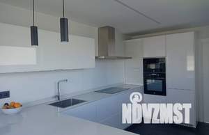 Коттедж 186м², 2-этажный, участок 6 сот.  
