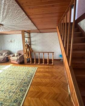 Дом 80м², 3-этажный, участок 7 сот.  