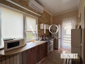 Дом 100м², 3-этажный, участок 2 сот.  