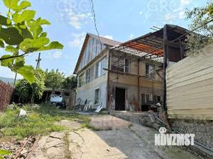 Дом 164м², 2-этажный, участок 5 сот.  