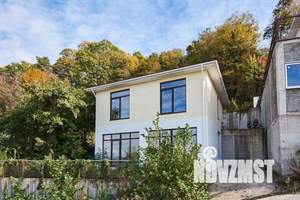 Дом 140м², 2-этажный, участок 5 сот.  