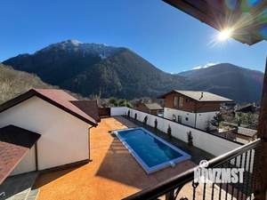 Дом 280м&sup2;, 3-этажный, участок 7 сот.  