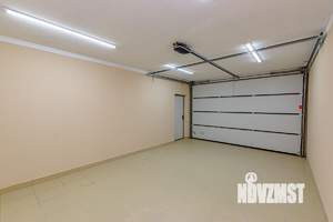 Дом 180м², 2-этажный, участок 5 сот.  
