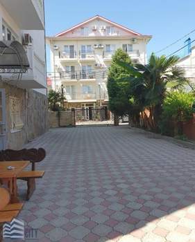 Дом 889м², 5-этажный, участок 1 сот.  