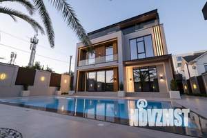 Дом 285м², 2-этажный, участок 6 сот.  