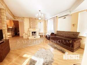 Коттедж 550м², 3-этажный, участок 5 сот.  