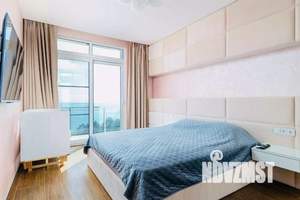 Дом 200м&sup2;, 2-этажный, участок 10 сот.  