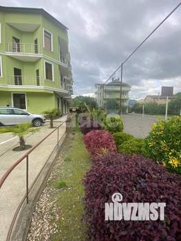 Дом 1500м², 3-этажный, участок 36 сот.  