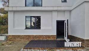 Дом 140м&sup2;, 2-этажный, участок 9 сот.  