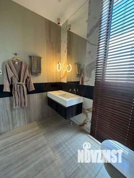 Дом 220м², 2-этажный, участок 8 сот.  