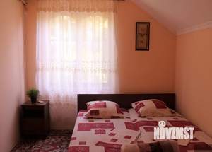 Дом 200м², 3-этажный, участок 3 сот.  