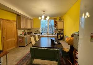 Дом 150м², 3-этажный, участок 5 сот.  